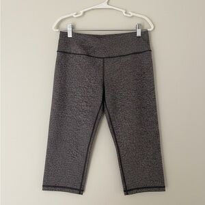 Victoria Secret Cropped Leggings - Medium